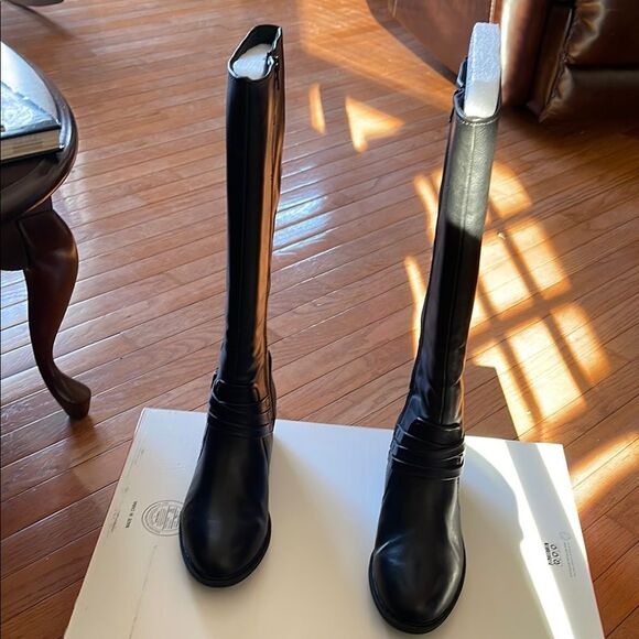 Baretraps Stratford Black Leather Wide Calf Knee-High Riding  Boots - Picture 1 of 12